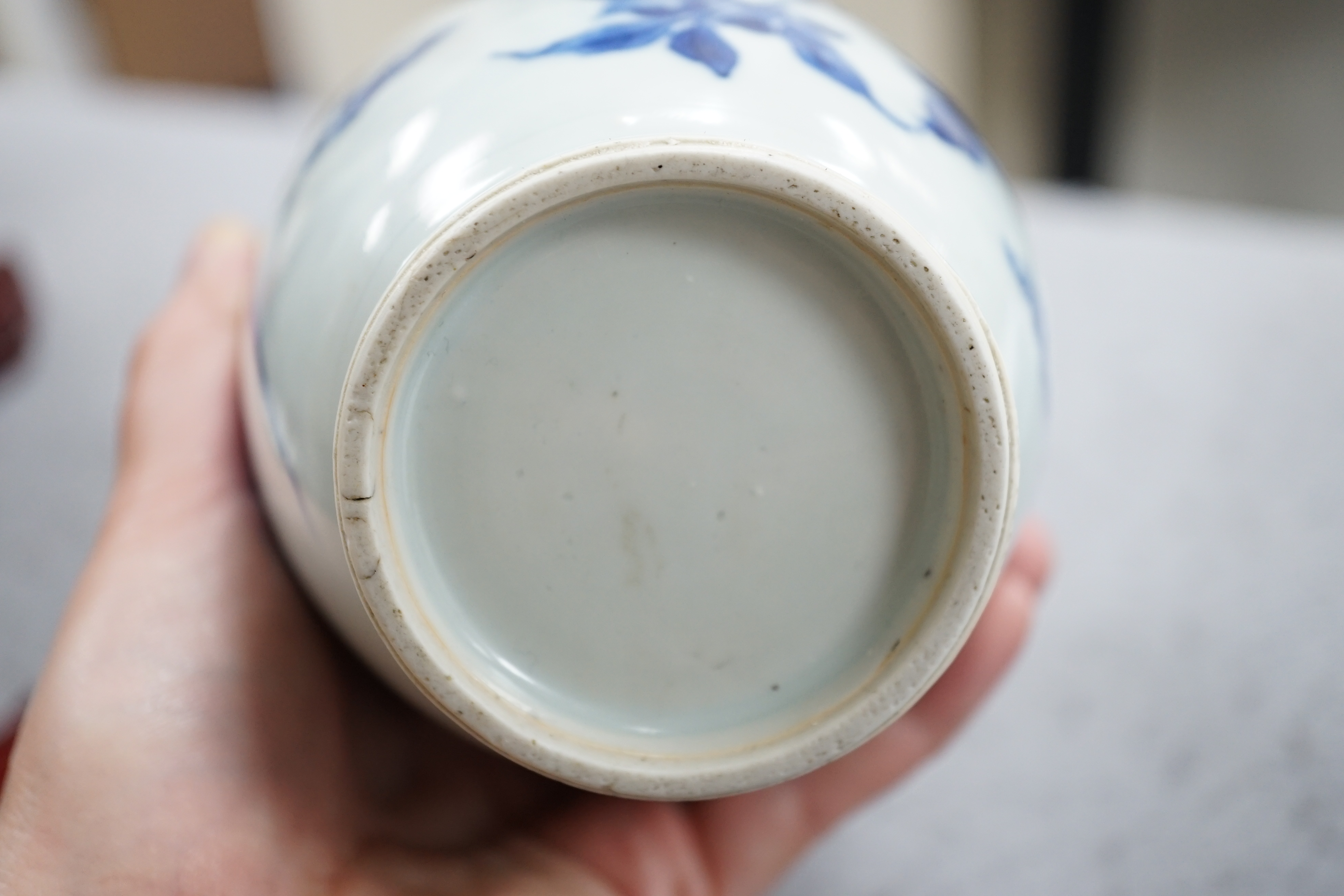 A Chinese Transitional blue and white jar, c.1640
